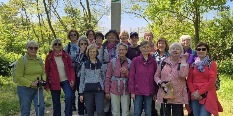 20260425_125647_resized