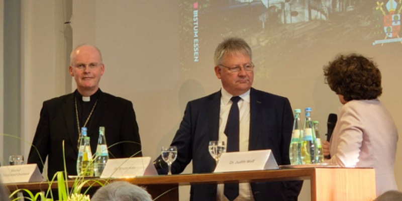kfd_Sommerempfang_Bischof_Aktuelles
